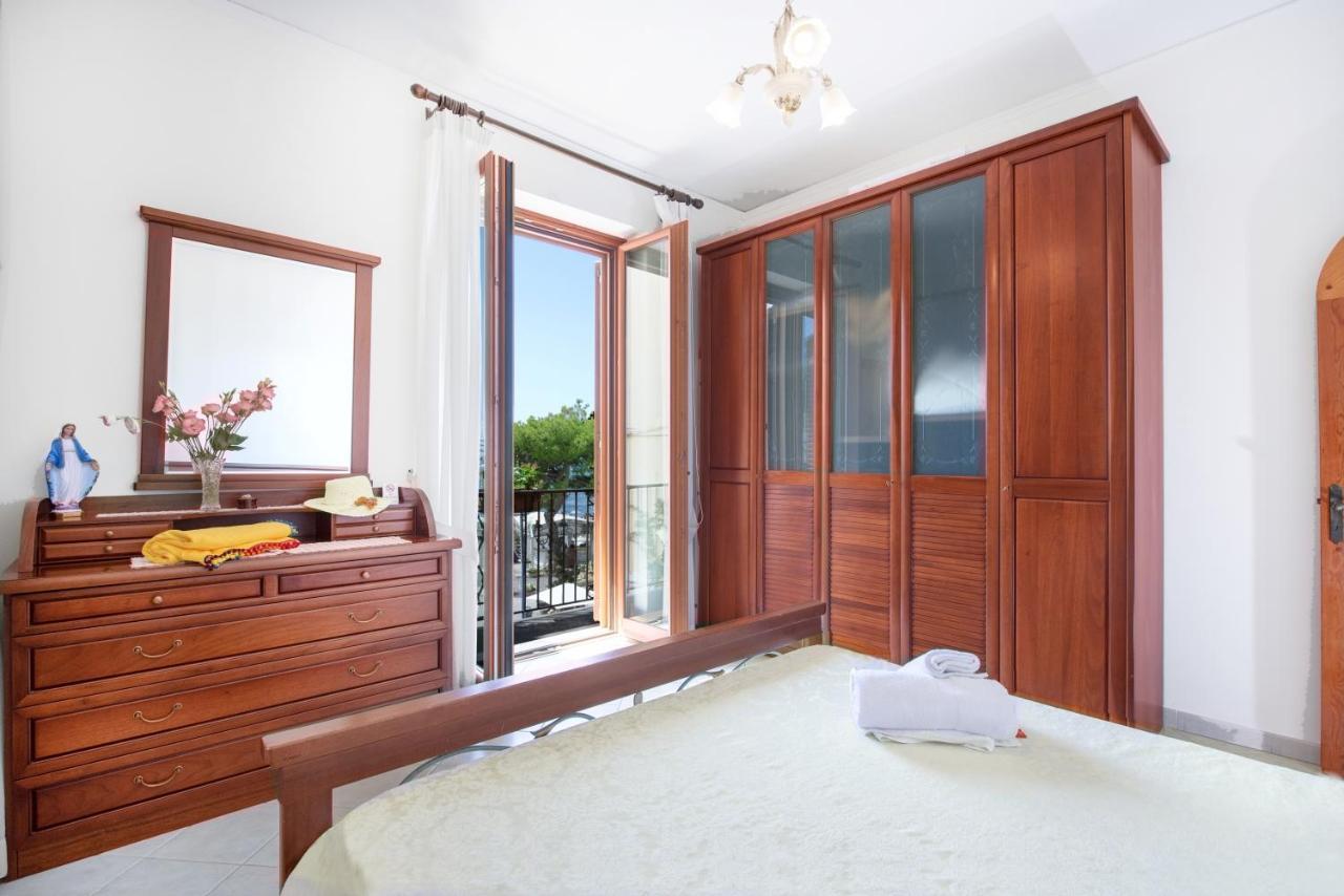 Villa Costanzo Beachfront Air Conditioning And Free Wi-Fi Positano Bagian luar foto